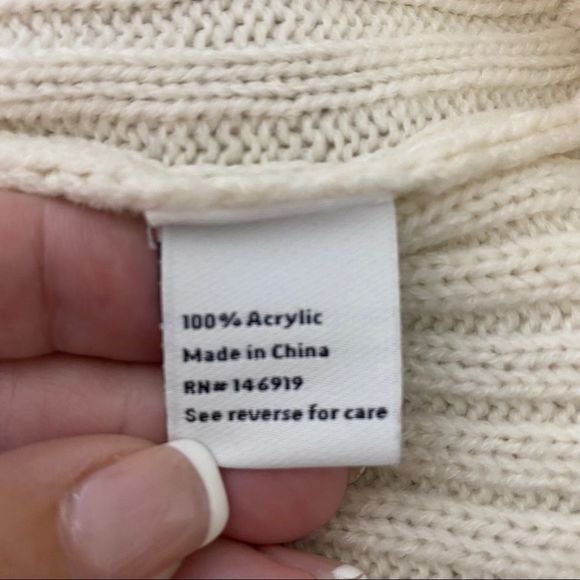 Nine West Long Sleeve Cheetah Print Turtleneck Sweater Size Medium - Picture 9 of 10